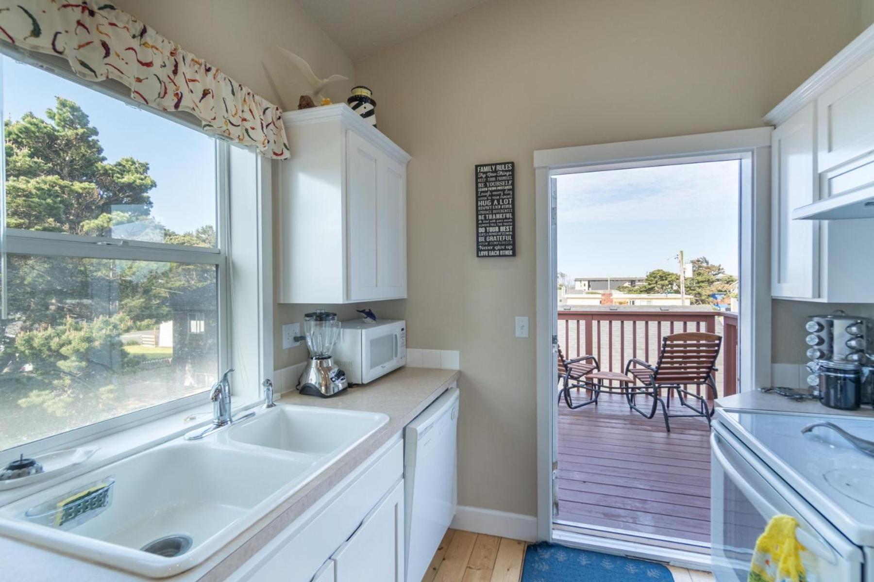 Villa Family Tides Lincoln City Esterno foto